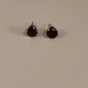 2.00 ct round genuine red garnet sterling silver